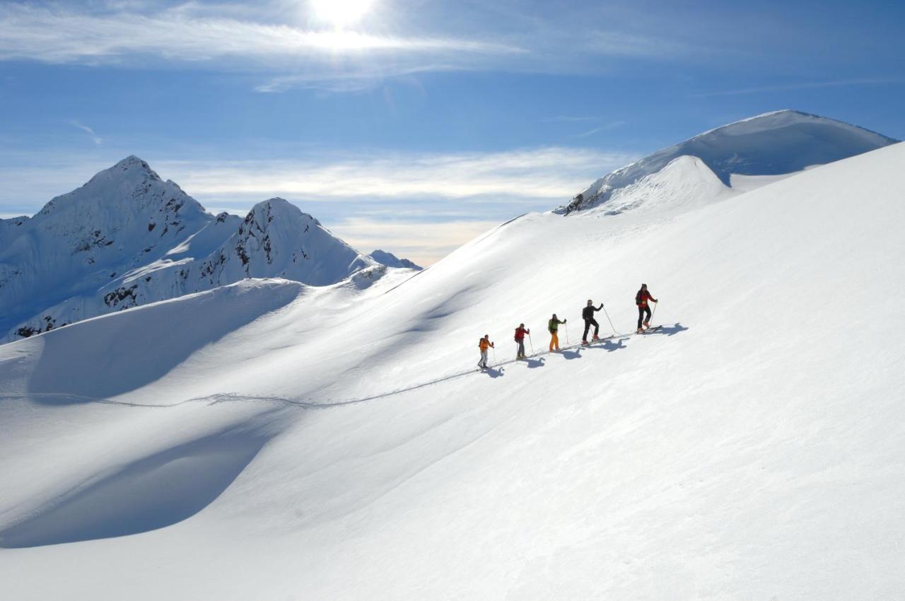 Brunnenhof Apartments Pettneu am Arlberg Quarto foto