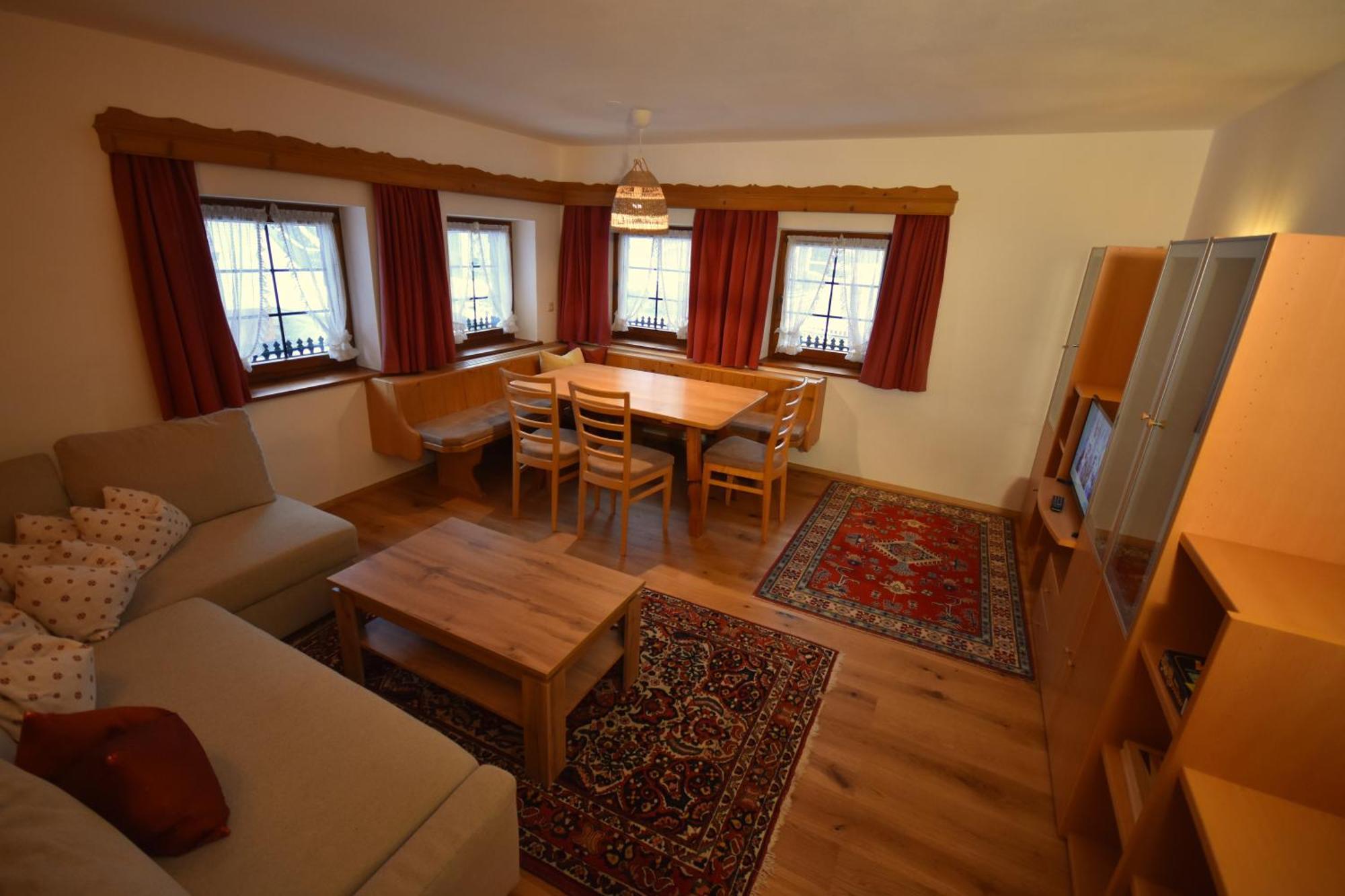 Brunnenhof Apartments Pettneu am Arlberg Quarto foto