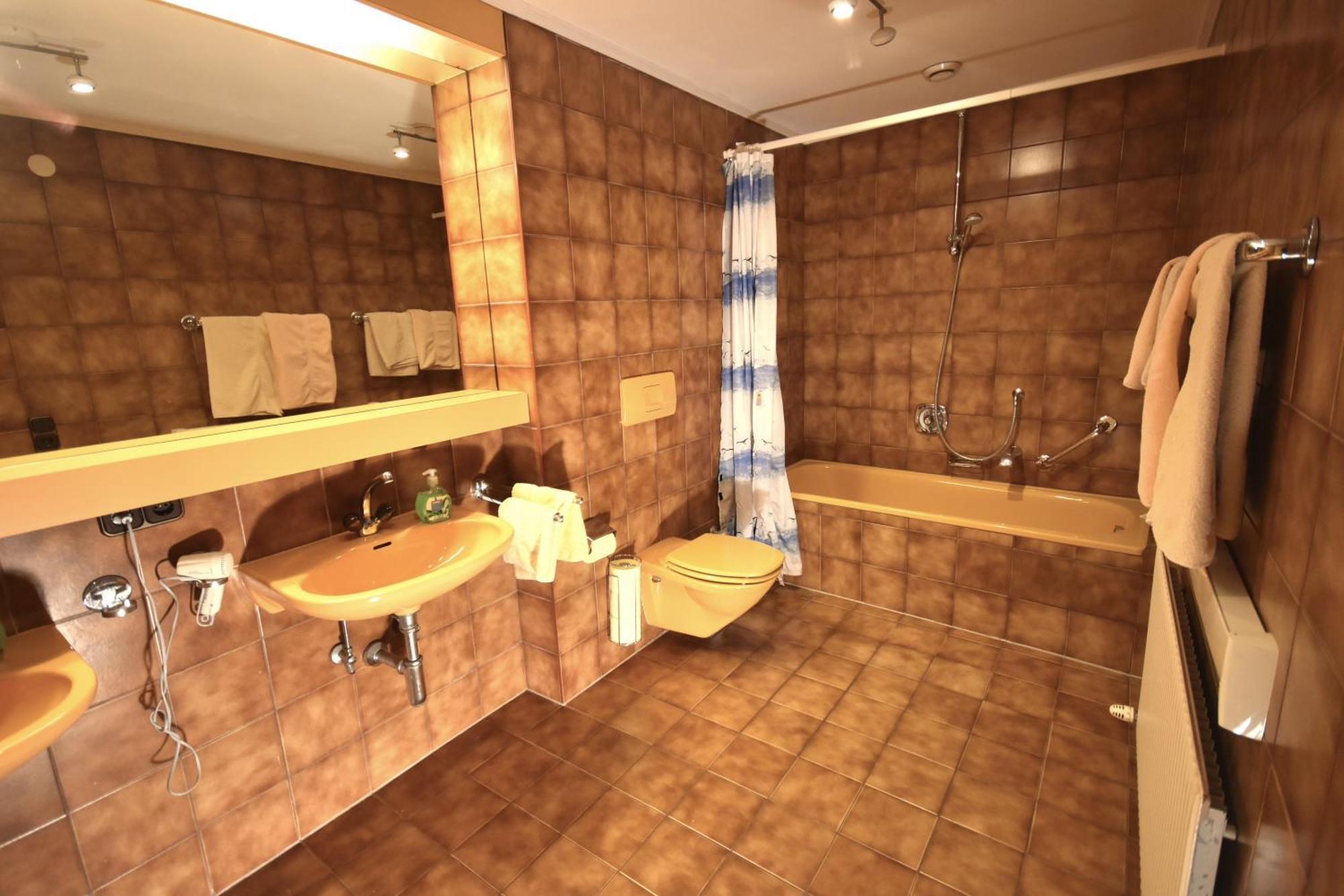 Brunnenhof Apartments Pettneu am Arlberg Quarto foto