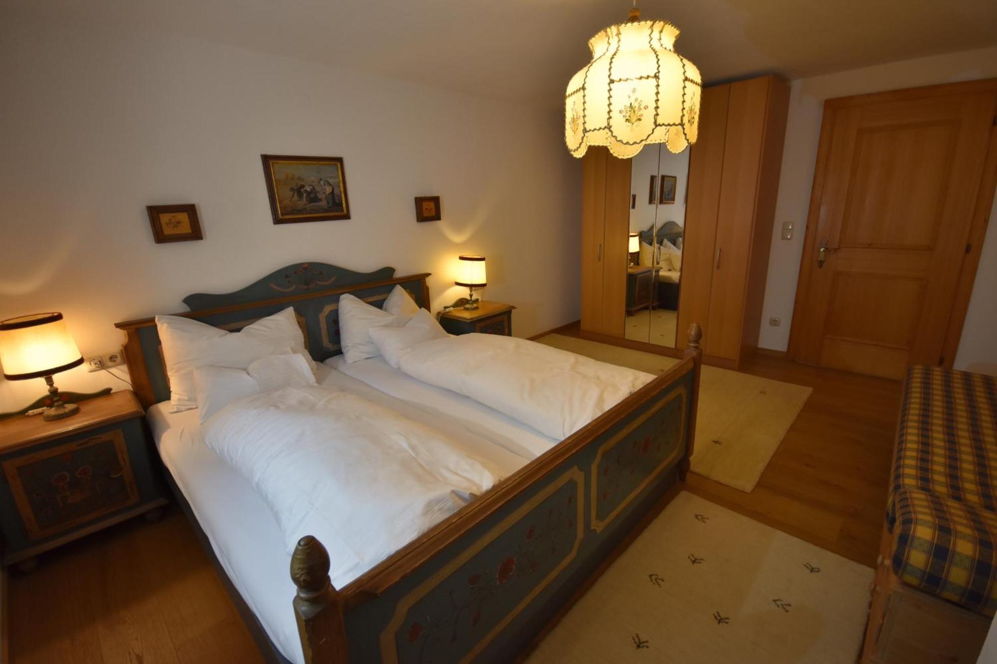 Brunnenhof Apartments Pettneu am Arlberg Quarto foto