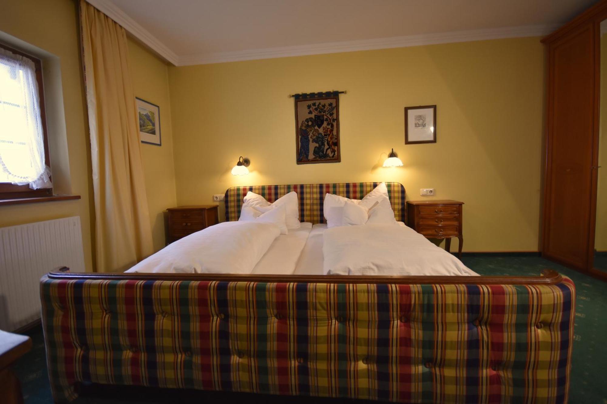 Brunnenhof Apartments Pettneu am Arlberg Quarto foto